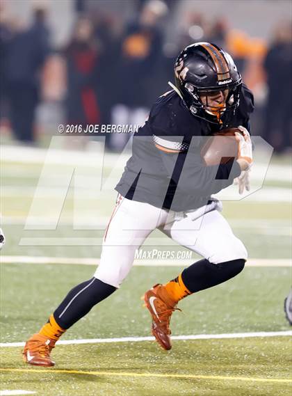 Thumbnail 3 in Bakersfield @ Central (CIF D1 Central Section Final) photogallery.