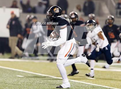 Thumbnail 2 in Bakersfield @ Central (CIF D1 Central Section Final) photogallery.