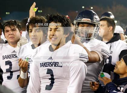 Thumbnail 2 in Bakersfield @ Central (CIF D1 Central Section Final) photogallery.