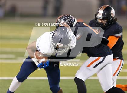 Thumbnail 2 in Bakersfield @ Central (CIF D1 Central Section Final) photogallery.