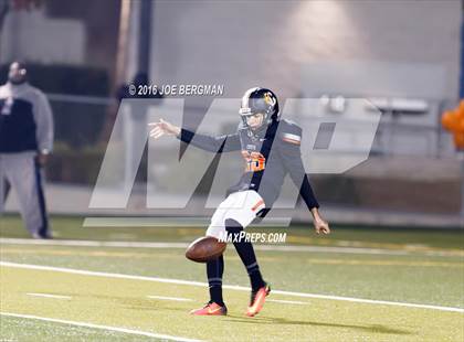 Thumbnail 3 in Bakersfield @ Central (CIF D1 Central Section Final) photogallery.
