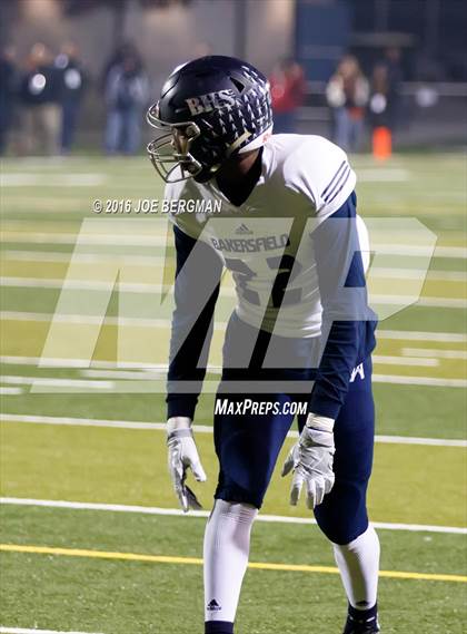 Thumbnail 3 in Bakersfield @ Central (CIF D1 Central Section Final) photogallery.