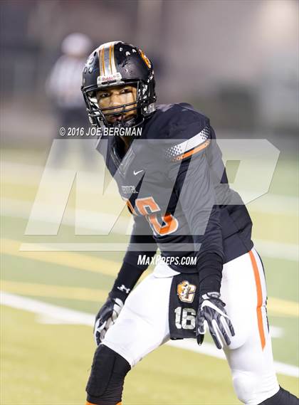Thumbnail 1 in Bakersfield @ Central (CIF D1 Central Section Final) photogallery.