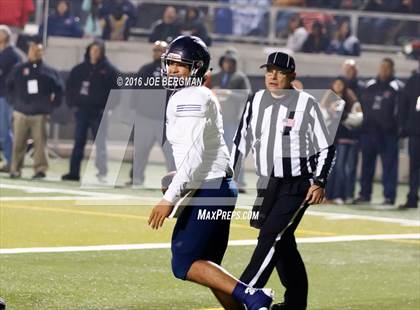 Thumbnail 3 in Bakersfield @ Central (CIF D1 Central Section Final) photogallery.