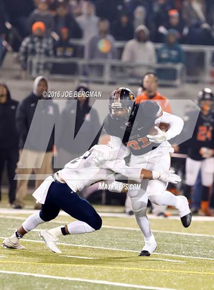 Thumbnail 3 in Bakersfield @ Central (CIF D1 Central Section Final) photogallery.