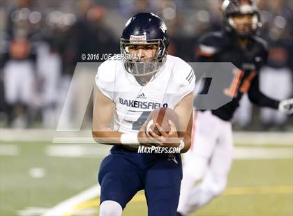 Thumbnail 3 in Bakersfield @ Central (CIF D1 Central Section Final) photogallery.