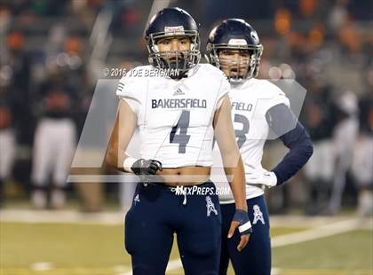 Thumbnail 2 in Bakersfield @ Central (CIF D1 Central Section Final) photogallery.