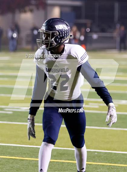 Thumbnail 2 in Bakersfield @ Central (CIF D1 Central Section Final) photogallery.