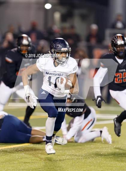 Thumbnail 1 in Bakersfield @ Central (CIF D1 Central Section Final) photogallery.