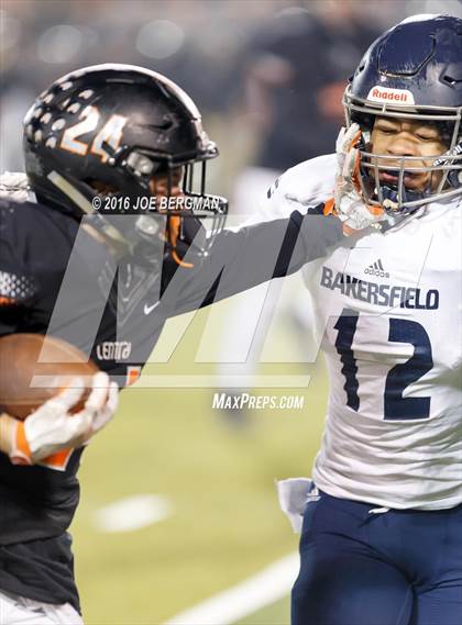 Thumbnail 3 in Bakersfield @ Central (CIF D1 Central Section Final) photogallery.
