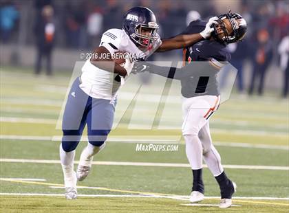 Thumbnail 2 in Bakersfield @ Central (CIF D1 Central Section Final) photogallery.