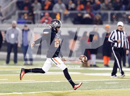 Thumbnail 3 in Bakersfield @ Central (CIF D1 Central Section Final) photogallery.