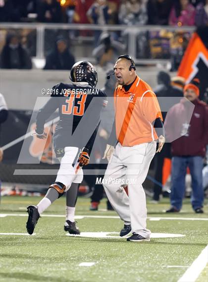 Thumbnail 2 in Bakersfield @ Central (CIF D1 Central Section Final) photogallery.