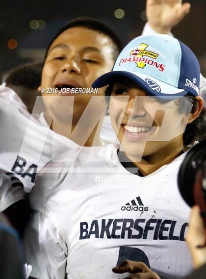Thumbnail 2 in Bakersfield @ Central (CIF D1 Central Section Final) photogallery.