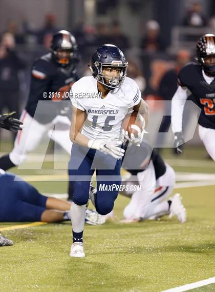 Thumbnail 2 in Bakersfield @ Central (CIF D1 Central Section Final) photogallery.