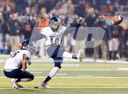 Thumbnail 2 in Bakersfield @ Central (CIF D1 Central Section Final) photogallery.