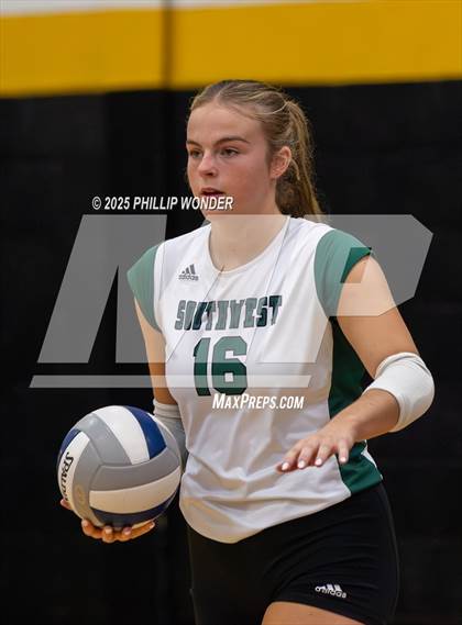 Thumbnail 3 in Lincoln Southwest @ Fremont photogallery.