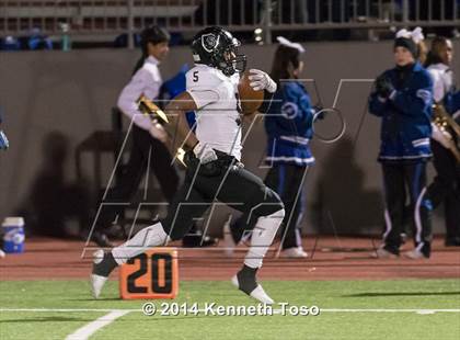 Thumbnail 2 in Steele vs. MacArthur (UIL 6A Bi-District Playoff) photogallery.