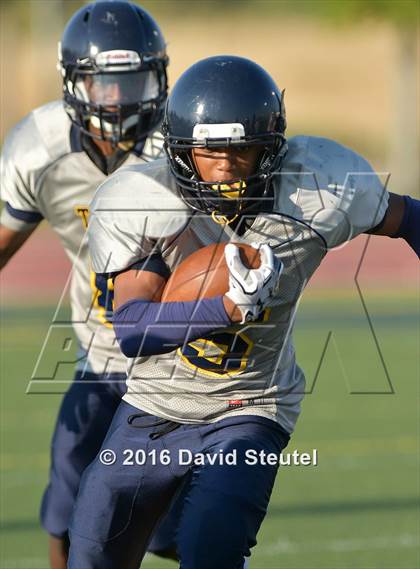 Thumbnail 2 in Elk Grove @ Inderkum photogallery.