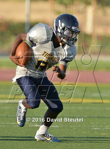 Thumbnail 2 in Elk Grove @ Inderkum photogallery.