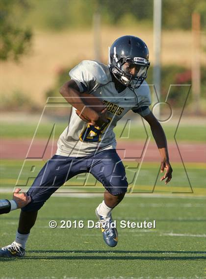 Thumbnail 1 in Elk Grove @ Inderkum photogallery.