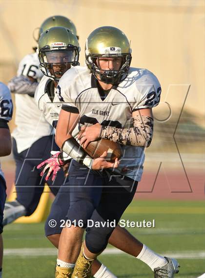 Thumbnail 2 in Elk Grove @ Inderkum photogallery.