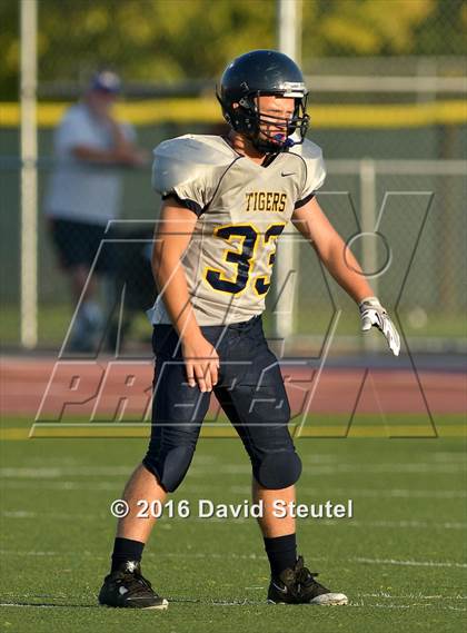 Thumbnail 2 in Elk Grove @ Inderkum photogallery.