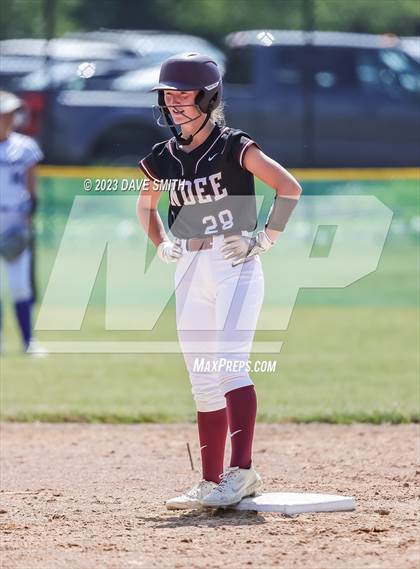 Thumbnail 2 in Independence vs Bondurant-Farrar (Rick Doran Classic) photogallery.