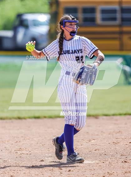 Thumbnail 3 in Independence vs Bondurant-Farrar (Rick Doran Classic) photogallery.
