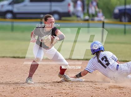 Thumbnail 3 in Independence vs Bondurant-Farrar (Rick Doran Classic) photogallery.