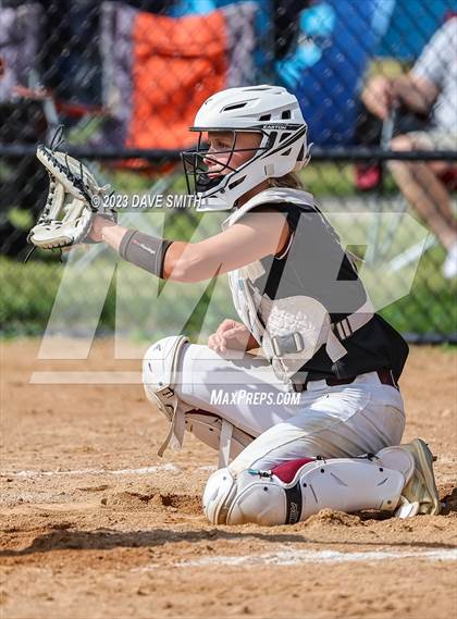 Thumbnail 2 in Independence vs Bondurant-Farrar (Rick Doran Classic) photogallery.