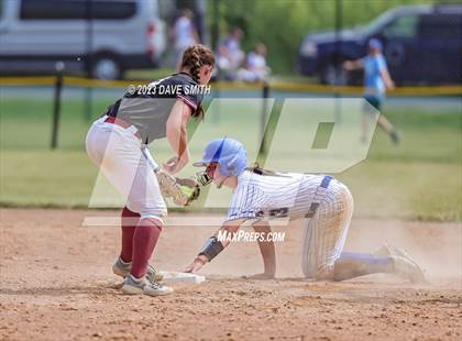 Thumbnail 2 in Independence vs Bondurant-Farrar (Rick Doran Classic) photogallery.