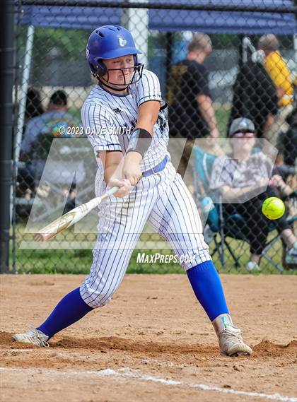 Thumbnail 1 in Independence vs Bondurant-Farrar (Rick Doran Classic) photogallery.
