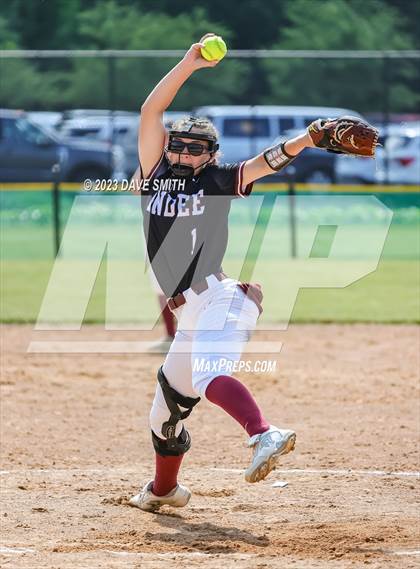 Thumbnail 1 in Independence vs Bondurant-Farrar (Rick Doran Classic) photogallery.