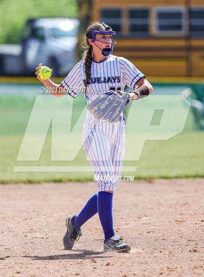 Thumbnail 2 in Independence vs Bondurant-Farrar (Rick Doran Classic) photogallery.