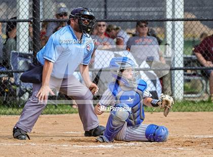 Thumbnail 2 in Independence vs Bondurant-Farrar (Rick Doran Classic) photogallery.