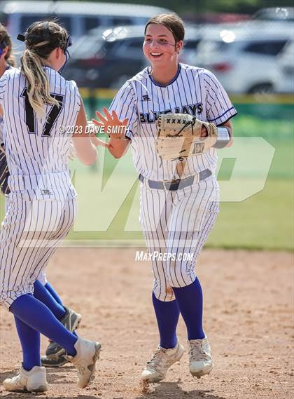 Thumbnail 1 in Independence vs Bondurant-Farrar (Rick Doran Classic) photogallery.