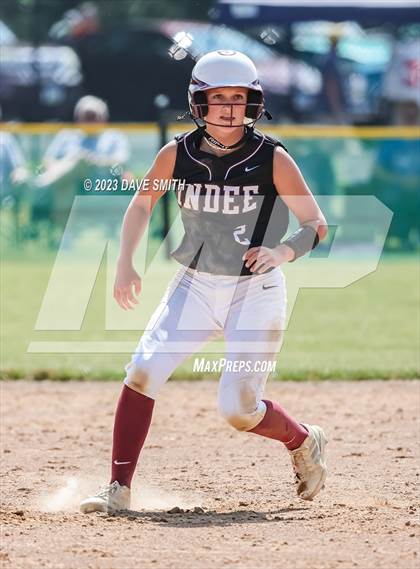 Thumbnail 1 in Independence vs Bondurant-Farrar (Rick Doran Classic) photogallery.