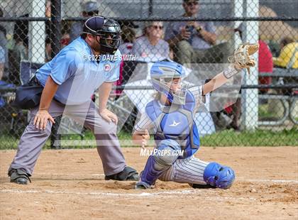 Thumbnail 3 in Independence vs Bondurant-Farrar (Rick Doran Classic) photogallery.