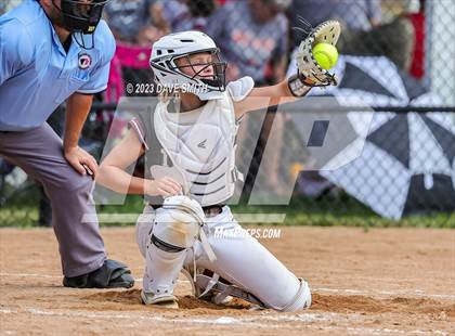 Thumbnail 3 in Independence vs Bondurant-Farrar (Rick Doran Classic) photogallery.