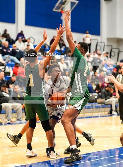 Thumbnail 1 in St. Patrick-St. Vincent vs. Weston Ranch (Crush in the Valley) photogallery.