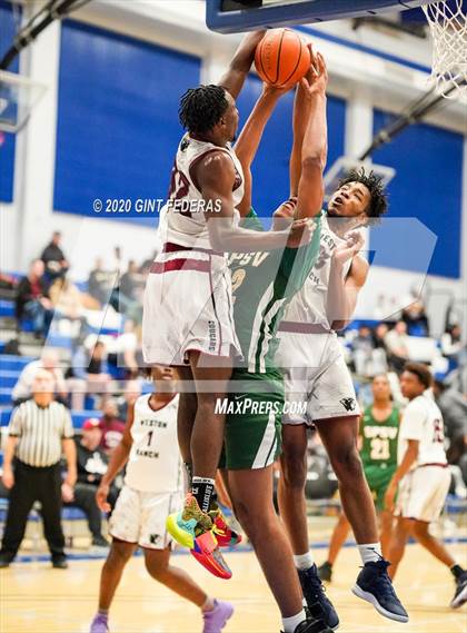 Thumbnail 1 in St. Patrick-St. Vincent vs. Weston Ranch (Crush in the Valley) photogallery.