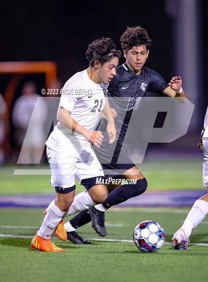 Thumbnail 3 in Grand Oaks vs Conroe photogallery.