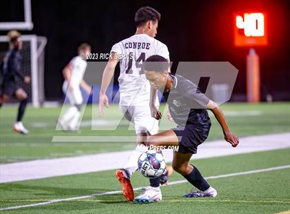 Thumbnail 3 in Grand Oaks vs Conroe photogallery.