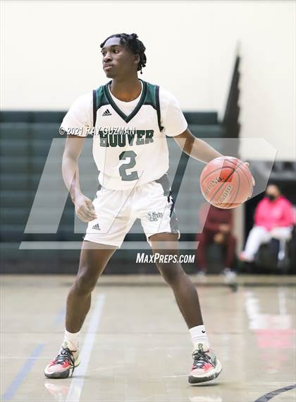 Thumbnail 3 in Buchanan vs. Hoover (Holiday Invitational Tournament) photogallery.