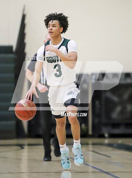 Thumbnail 1 in Buchanan vs. Hoover (Holiday Invitational Tournament) photogallery.