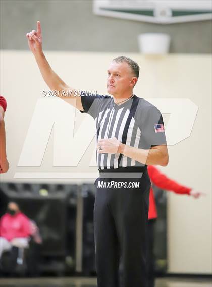 Thumbnail 1 in Buchanan vs. Hoover (Holiday Invitational Tournament) photogallery.