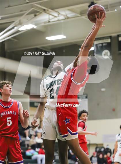 Thumbnail 3 in Buchanan vs. Hoover (Holiday Invitational Tournament) photogallery.