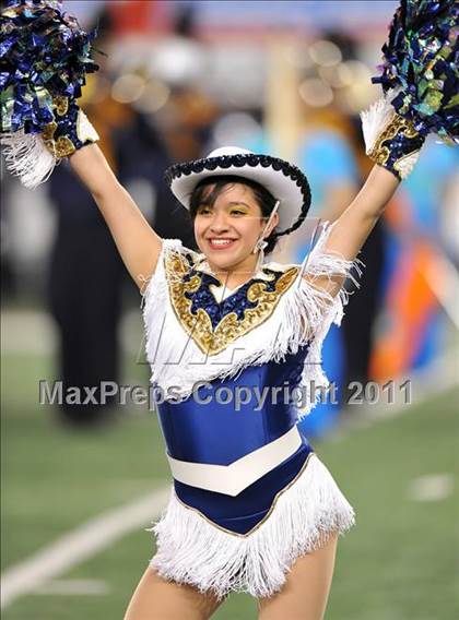 Thumbnail 2 in Lamar vs. Cooper (5A Division 2 Region 1 Bi-District) photogallery.