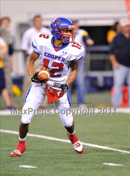 Thumbnail 1 in Lamar vs. Cooper (5A Division 2 Region 1 Bi-District) photogallery.